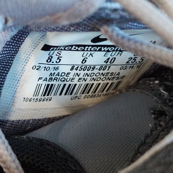 Nike Roshe One Jacquard Print (845009-001) Women's Running Shoes Size 8.5 Gray - Picture 8 of 8